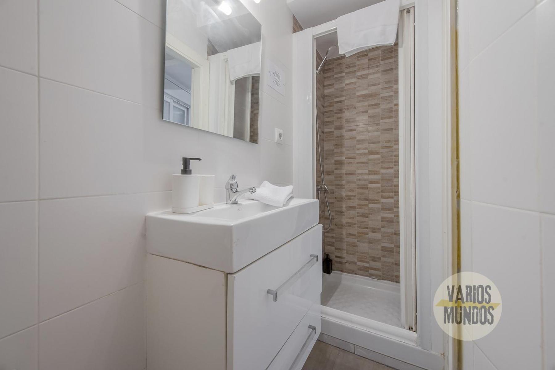 Stunning Apt En La Gran Via-Centro De Madrid E2 Exterior photo